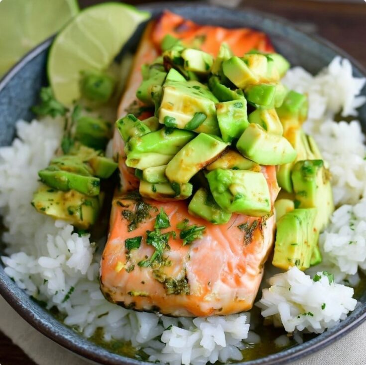 Avocado Salmon Rice Bowl