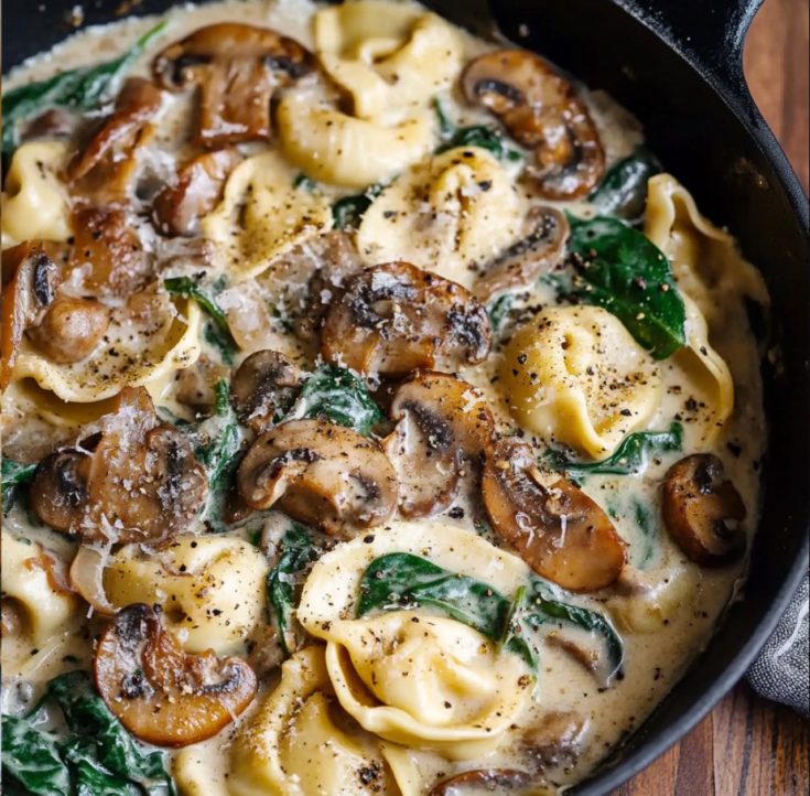 Creamy Spinach Mushroom Tortellini with Caramelized Onions