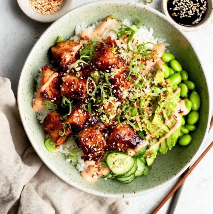 Honey Sriracha Salmon Bowls