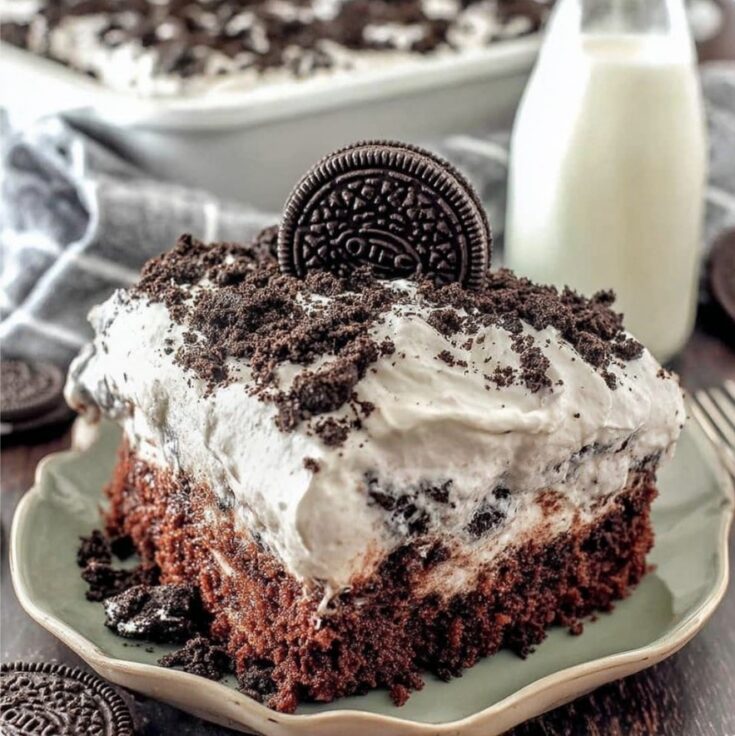 Oreo Pudding Poke Cake