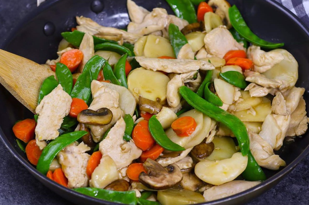 Healthy Moo Goo Gai Pan Recipe