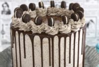 Best Ever Cookies and Cream Cake