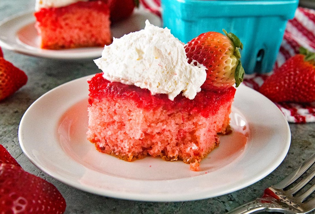 Strawberry Upside Down Cake – Reserveamana