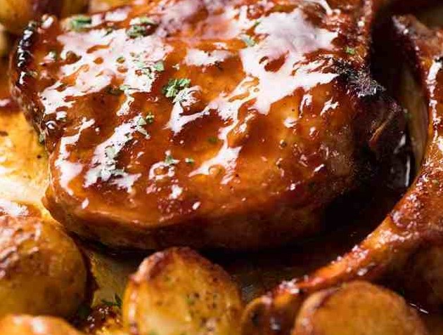 Easy Oven Baked Pork Chops with Potatoes