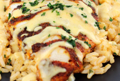 Easy Mexican Chicken with Cheese Sauce