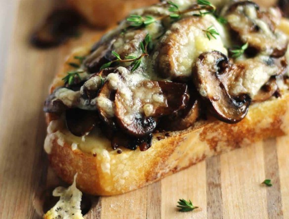 Garlic Swiss Mushrooms on Toast