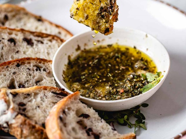 Quick and Easy Olive Oil Bread Dip Recipe