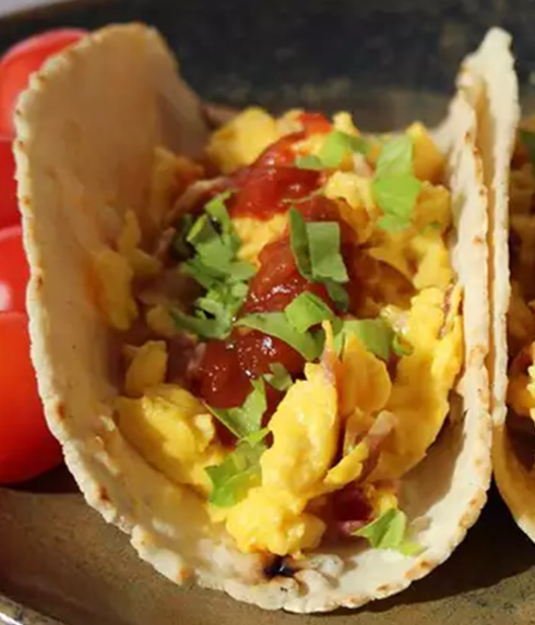 EASY Bacon and Egg Tacos