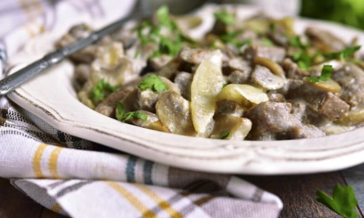 Beef Stroganoff with Sour Cream – Low-Carb Keto Meal