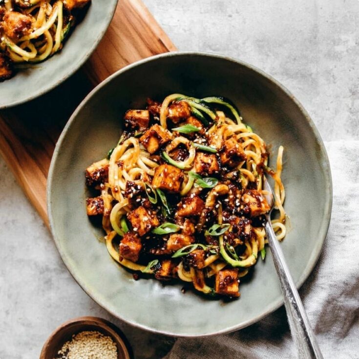 Spicy Sesame Zoodles with Crispy Tofu