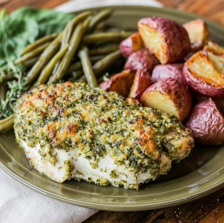 Spinach Herb Baked Chicken Recipe